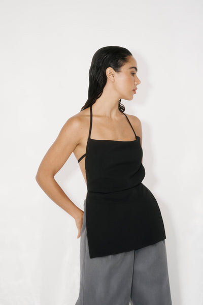 ONE OF OTHERS RAEF BACKLESS TOP BLACK