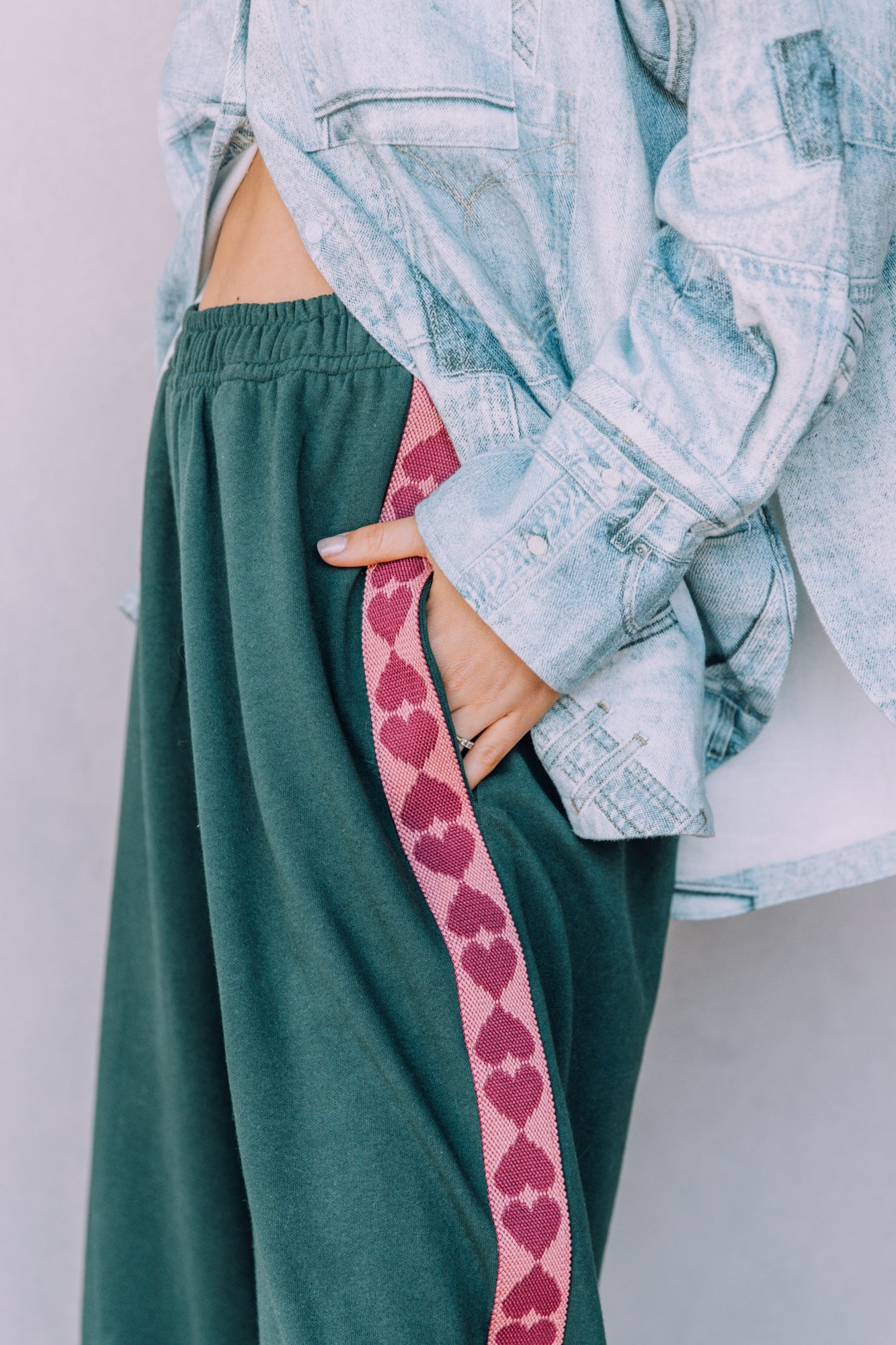Sabbi The Raving Hearts Trackpants Green