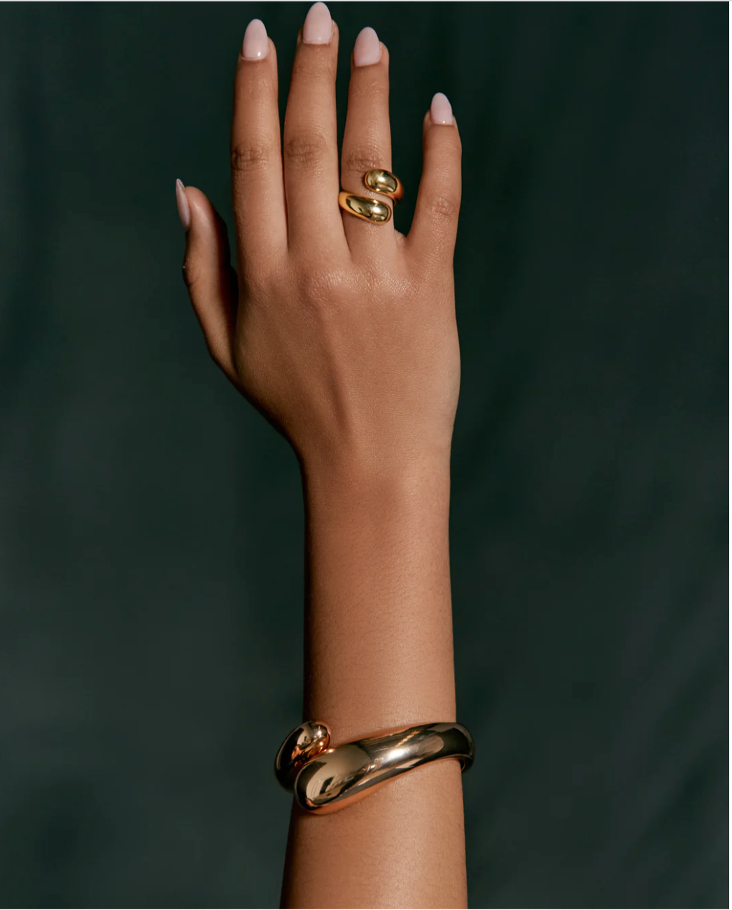 Noah the Label Wrap Bangle Gold