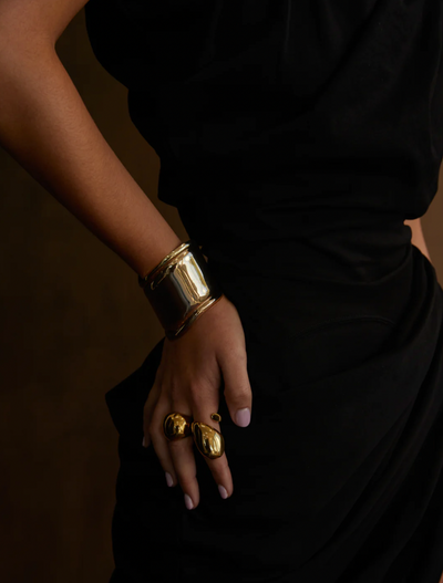 NOAH THE LABEL WAVE CUFF GOLD