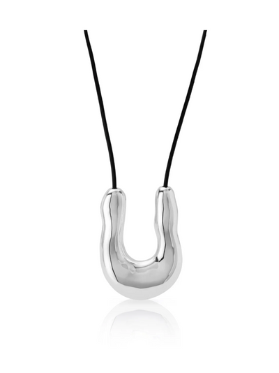NOAH THE LABEL FLUID NECKLACE BY MOLLY KING SILVER