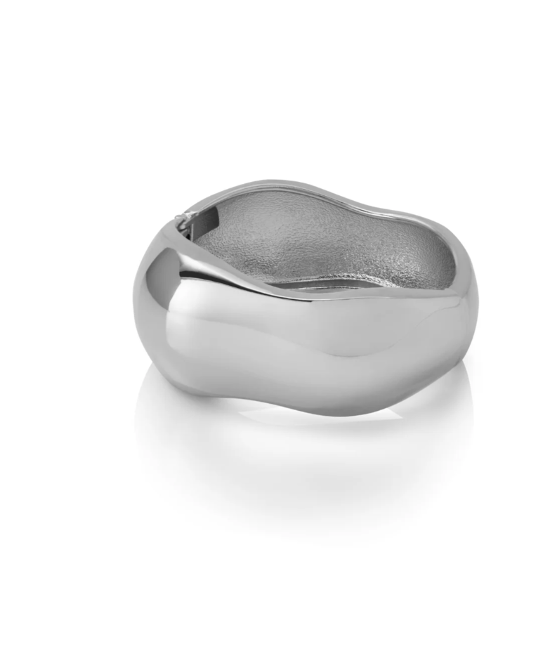 FLUID BANGLE SILVER