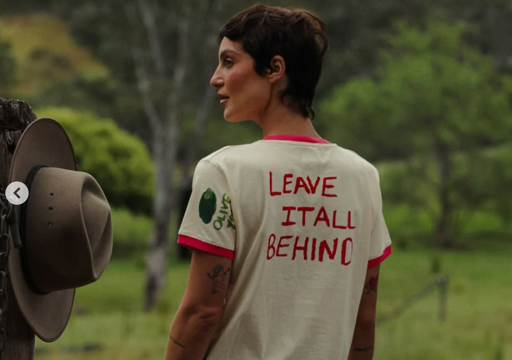 SABBI LEAVE IT ALL BEHIND BABY TEE