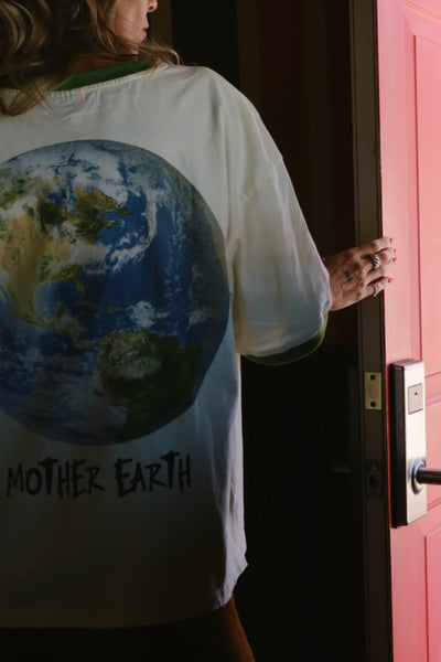 HAPPY LITTLE MOTHER MOTHER EARTH TEE