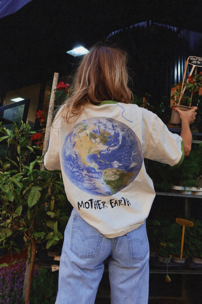 HAPPY LITTLE MOTHER MOTHER EARTH TEE
