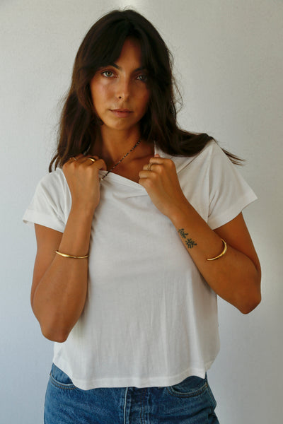 THE LAUNDRY ROOM ESSENTIALS PERFECT TEE WHITE | BABY LEMONADE STORE