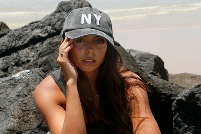 THE LAUNDRY ROOM NY TRUCKER HAT BLACK SNOW | BABY LEMONADE STORE
