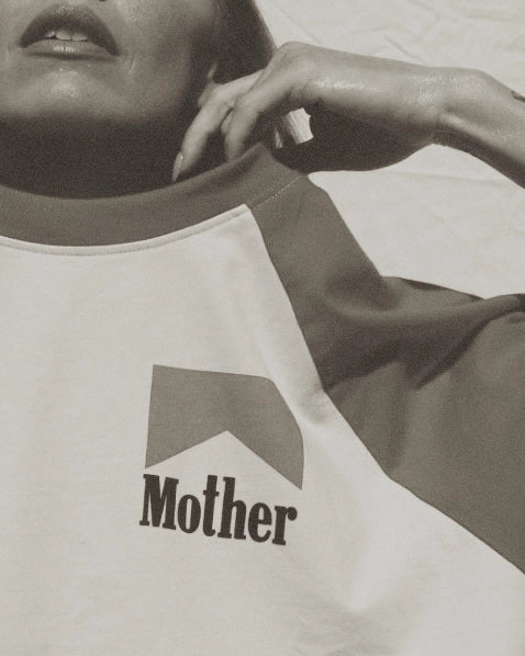 HAPPY LITTLE MOTHER | WORLD CHAMPION MOTHER OVERSIZED RAGLAN TEE