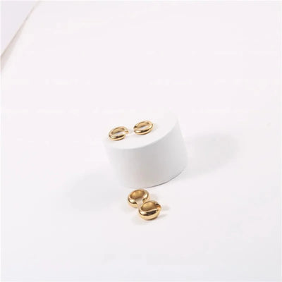 ZAYA COLLECTIVE DELICATO EAR CUFF GOLD