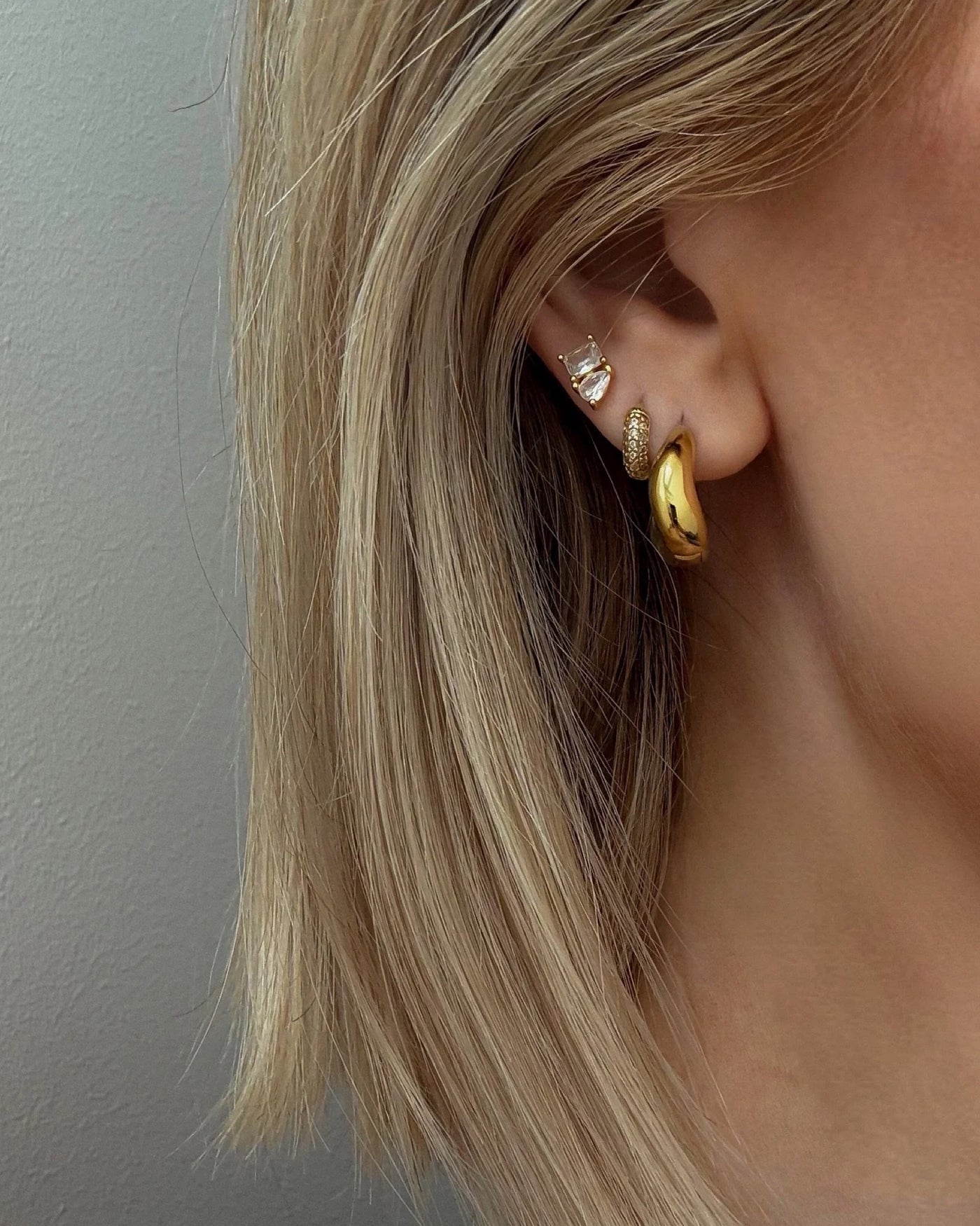 ZAYA COLLECTIVE| MIKA PAVE HUGGIE EARRINGS  | BABY LEMONADE STORE
